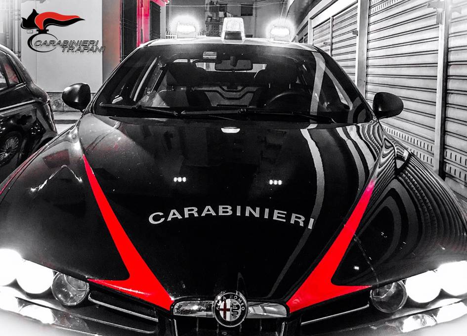 Al momento stai visualizzando Denunciata una donna per furto d’auto all’Asp e fuga audace