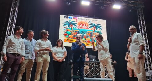 Al momento stai visualizzando Naro celebra San Calogero: Piazza Garibaldi affollata per i Los Locos