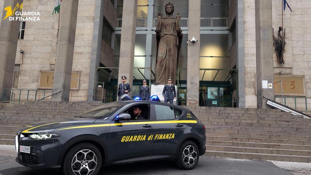 Scopri di più sull'articolo Sequestrati 600 mila euro per bancarotta: tre persone sotto indagine