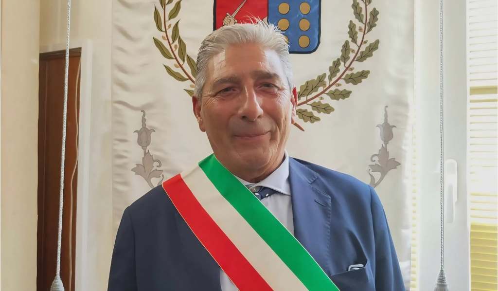 Al momento stai visualizzando Arrestato il sindaco di Spadafora per un giro elettorale mafioso