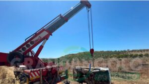Scopri di più sull'articolo Agricoltore perde la vita in un tragico ribaltamento di camion a Ribera
