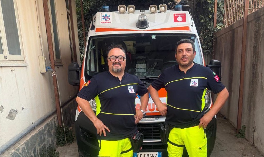 Al momento stai visualizzando Salvato dal 118 un 60enne colpito da arresto cardiaco in città
