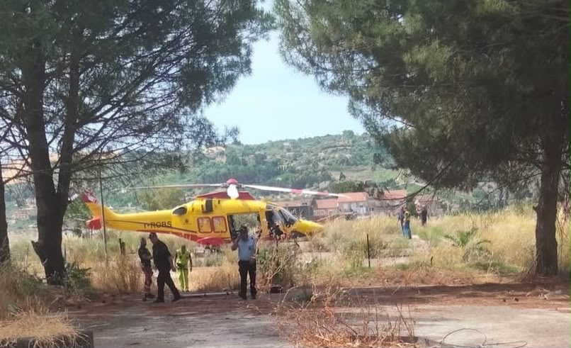 Al momento stai visualizzando Ustionato durante un incendio di sterpaglie, ricoverato in ospedale ad Agrigento