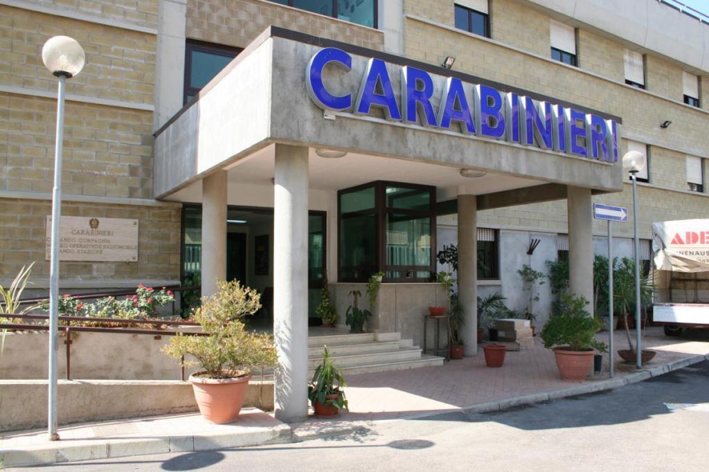 Al momento stai visualizzando Due fratelli arrestati: devono scontare pena per spaccio di droga