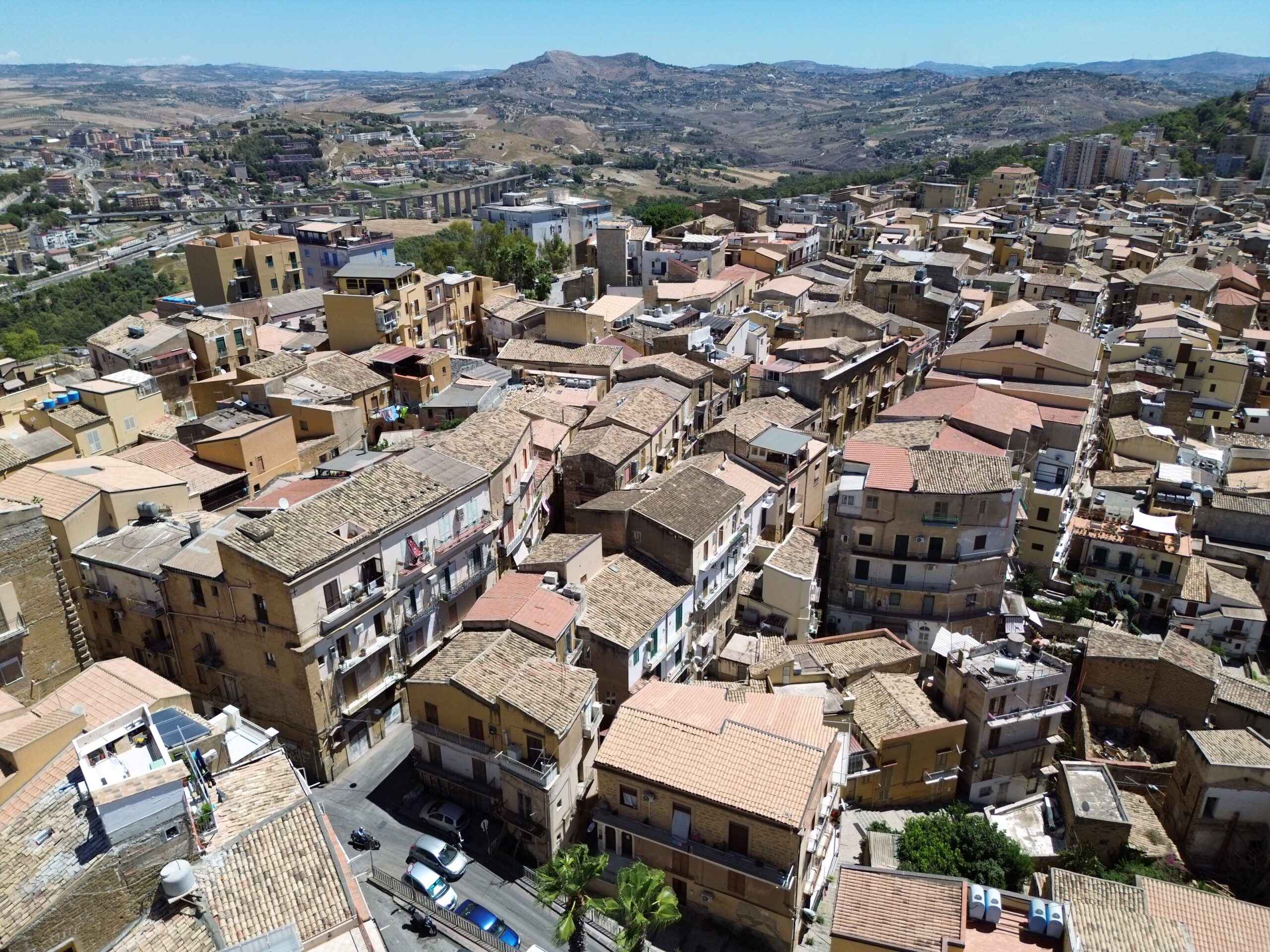 Al momento stai visualizzando Affitti ad Agrigento: un tema cruciale per casa, salari e pensioni