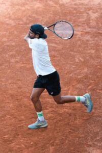 Scopri di più sull'articolo Luca Potenza conquista la sua prima vittoria con EgoGreen nel tennis