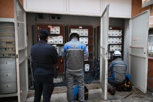 Scopri di più sull'articolo Otto persone denunciate per allacci abusivi alla rete elettrica