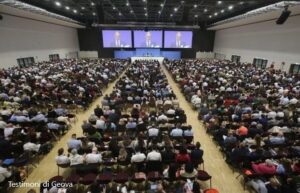 Scopri di più sull'articolo Congresso dei Testimoni di Geova in Sicilia: un messaggio di felicità duratura