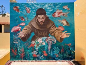 Scopri di più sull'articolo Murale “Francesco degli Abissi”: la Famiglia Francescana dona a Lampedusa