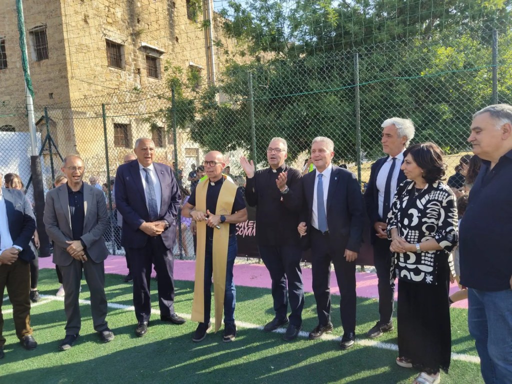 Al momento stai visualizzando Inaugurato il nuovo campetto di piazza Magione dal Palermo Fc e Comune