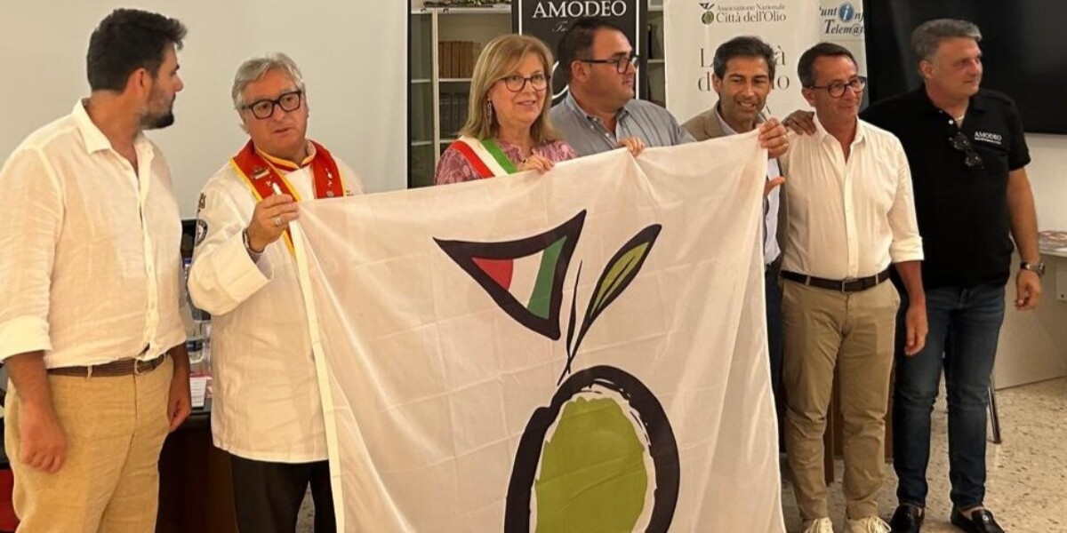 Al momento stai visualizzando Montevago festeggia l’ingresso tra le Città dell’Olio con una grande festa