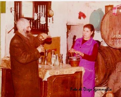 Al momento stai visualizzando Canicattì celebra la storia di Gaetano Augello con “La Putia di Vinu