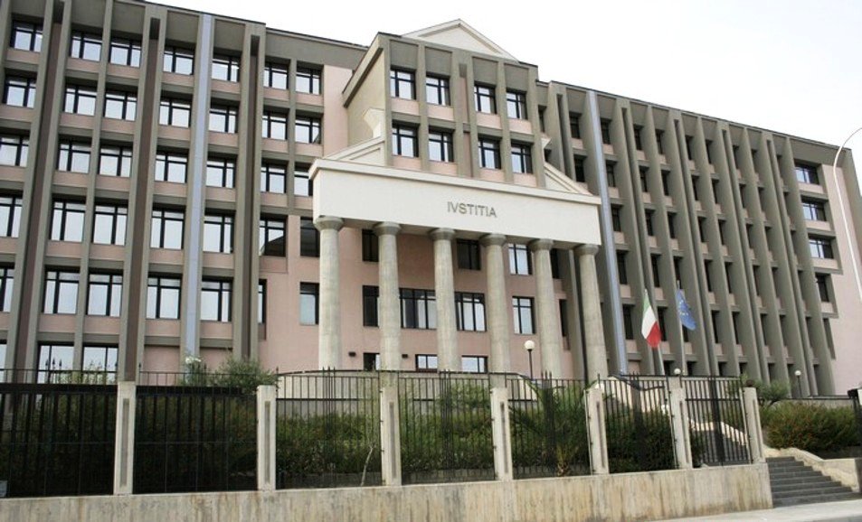 Al momento stai visualizzando Tre assoluzioni ad Agrigento nel caso della truffa sul reddito di cittadinanza