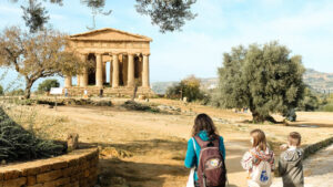 Scopri di più sull'articolo Federalberghi: Agrigento e provincia attraggono turisti last minute