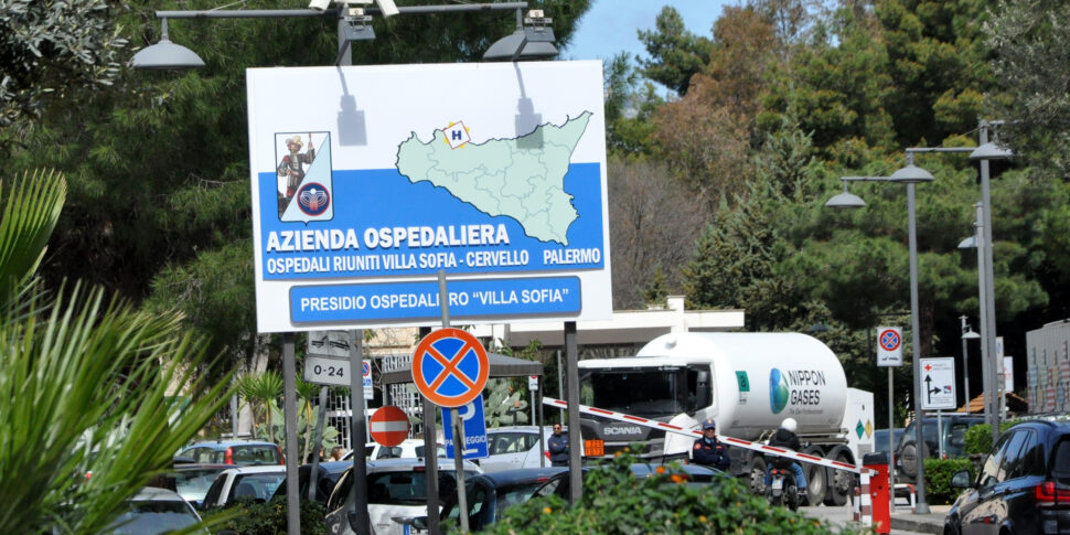 Al momento stai visualizzando Grave incidente a Comitini: uomo schiacciato da una betoniera