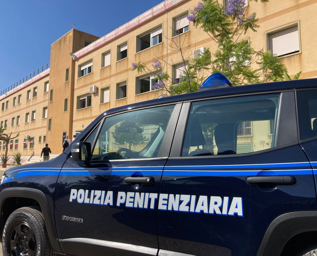 Al momento stai visualizzando Polizia penitenziaria di Agrigento in agitazione per le gravi criticità nel carcere