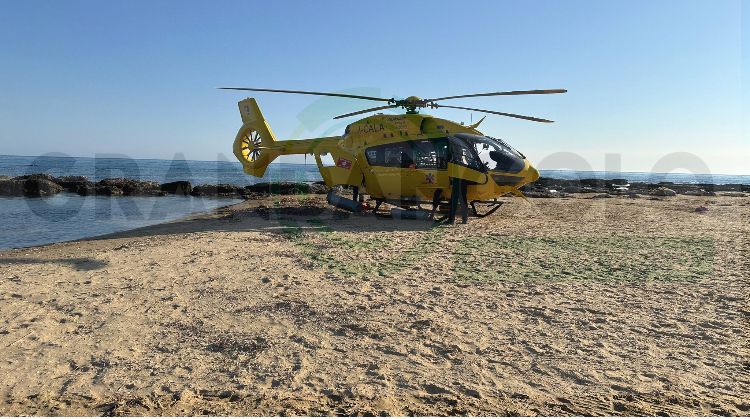 Al momento stai visualizzando Malore in acqua per una bambina a Licata: trasportata in elisoccorso a Caltanissetta