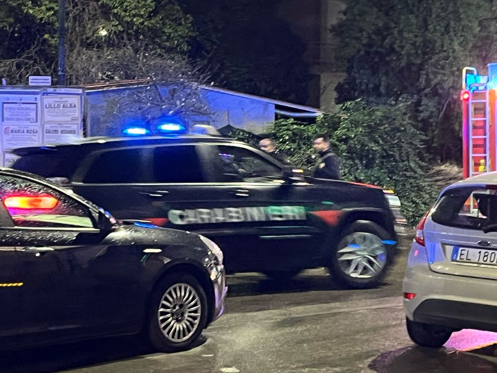 Al momento stai visualizzando Fratelli arrestati a Favara dopo violenta rissa per l’arredamento
