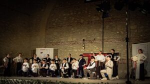 Scopri di più sull'articolo Teatro Armonia: gli alunni della 5E del Capuana insegnano legalità con arte
