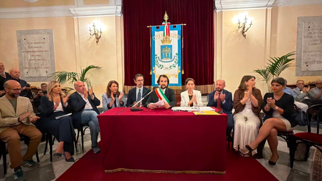 Al momento stai visualizzando Sodano svela la nuova giunta: un passo verso la rinascita di Agrigento