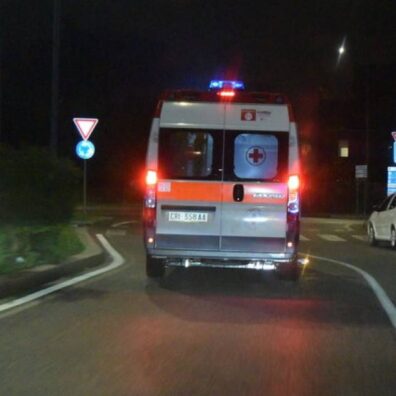 Al momento stai visualizzando Tragico scontro tra scooter: perde la vita un ragazzo di 15 anni