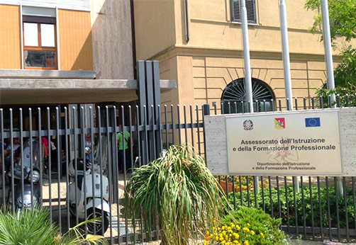 Al momento stai visualizzando Sicilia, FLC CGIL, CISL e UIL Scuola si oppongono all’imposizione formativa