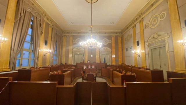 Al momento stai visualizzando Rinvio in vista per la presidenza del Consiglio comunale: ecco le novità
