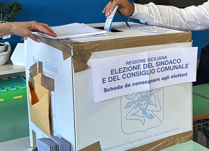 Al momento stai visualizzando Ad Agrigento si vota oggi e domani per il nuovo Sindaco: è ballottaggio decisivo