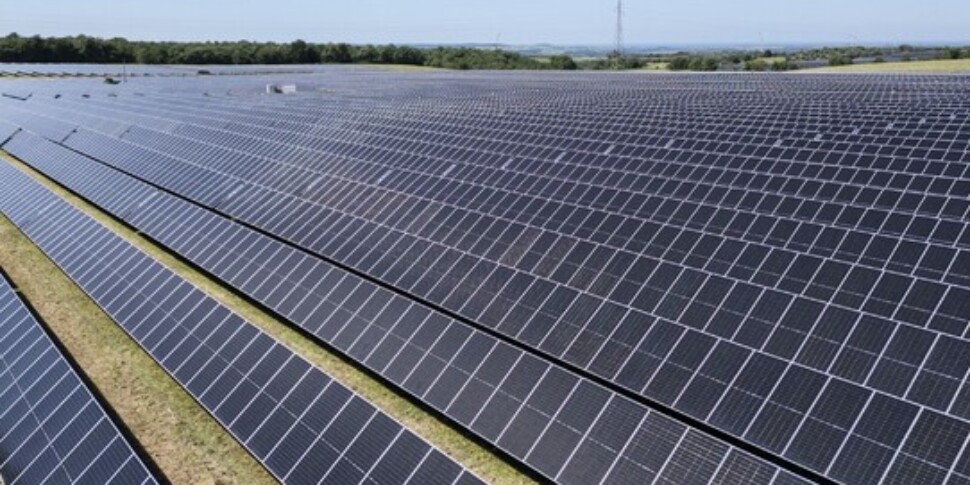 Al momento stai visualizzando Furto di rame e inverter a Ravanusa: colpita la banda del fotovoltaico