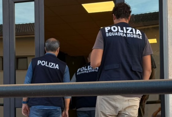 Al momento stai visualizzando Indagine su corruzione: coinvolti il deputato Gallo e il direttore Asp Capodieci