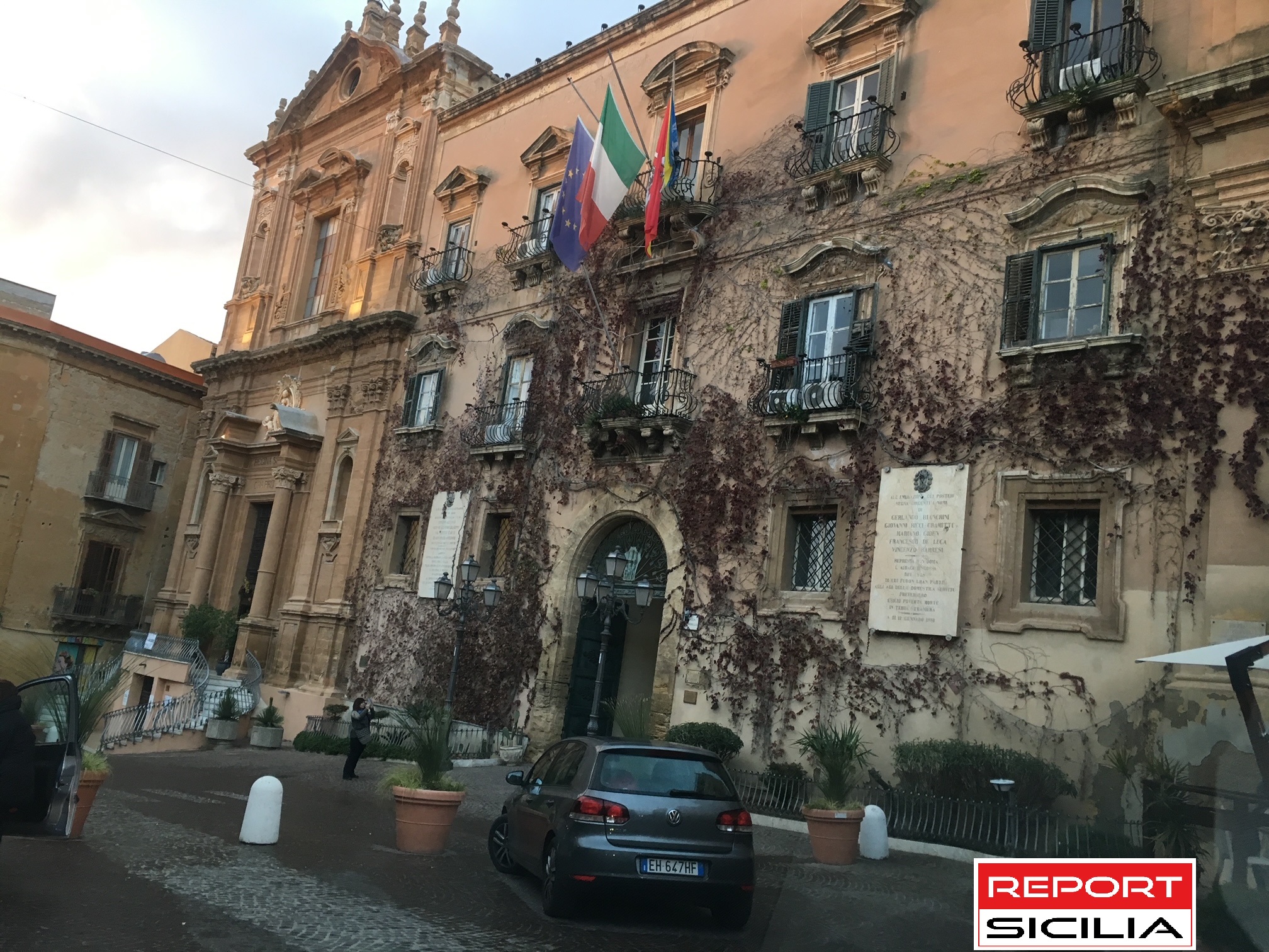 Al momento stai visualizzando Agrigento, con l’uscita di Avania rimangono solo due dirigenti: Mantione e Insalaco.