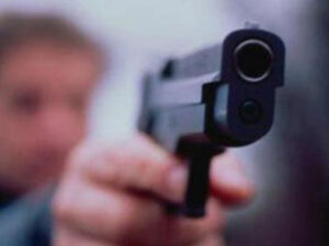 Al momento stai visualizzando Minacce con pistola a Canicattì: ragazza terrorizzata in via Milano
