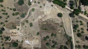 Scopri di più sull'articolo Riprendono gli scavi al teatro di Akragas: nuovi segreti della Valle dei Templi