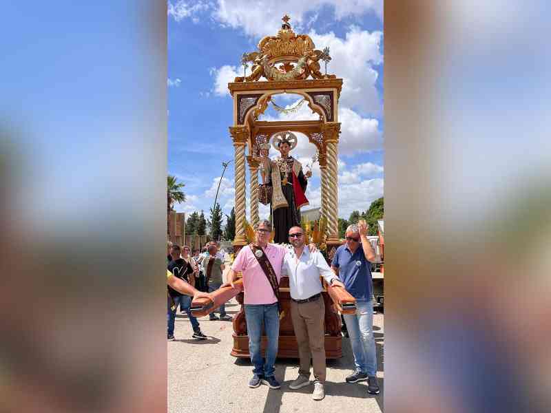 Al momento stai visualizzando Poggioreale celebra la devozione con il nuovo fercolo di Sant’Antonio