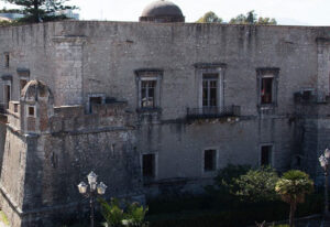 Scopri di più sull'articolo Sindaco arrestato per voto di scambio aggravato da legami mafiosi