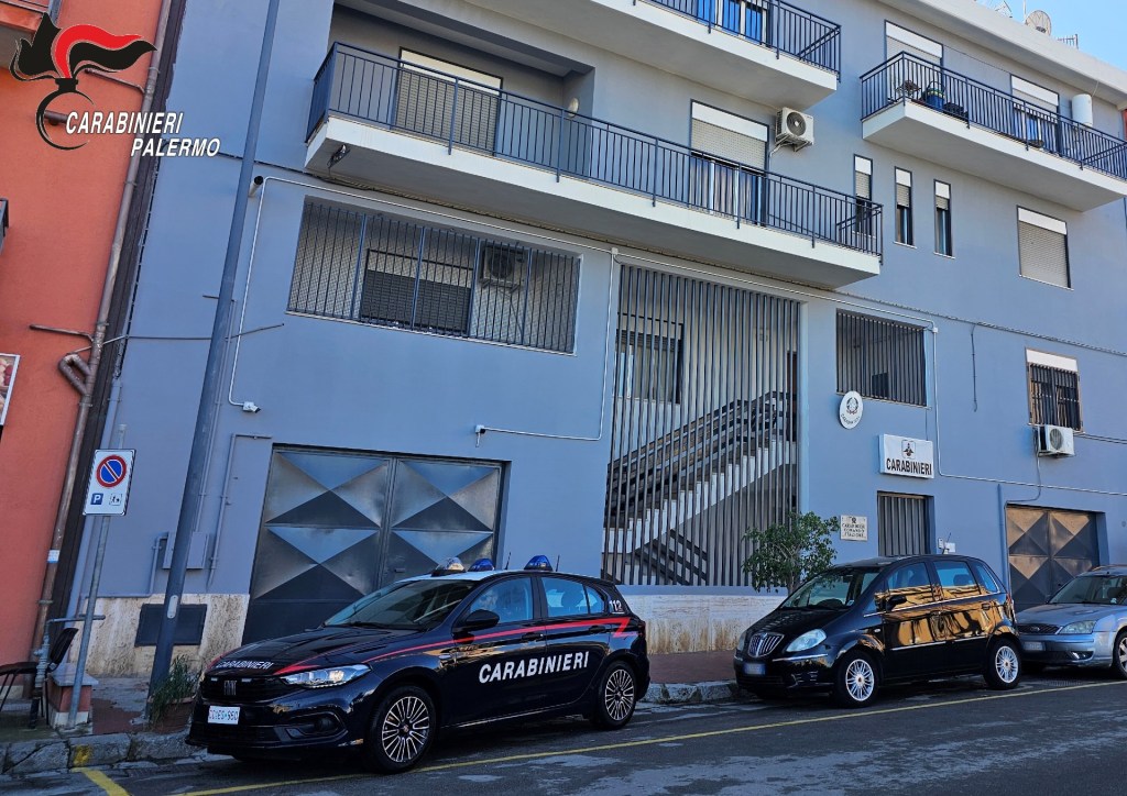Al momento stai visualizzando Arrestato 45enne mentre tenta di rubare in un cantiere edile