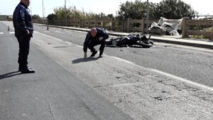 Scopri di più sull'articolo Indagato l’automobilista per un incidente mortale sulla SS115: possibile uso del cellulare