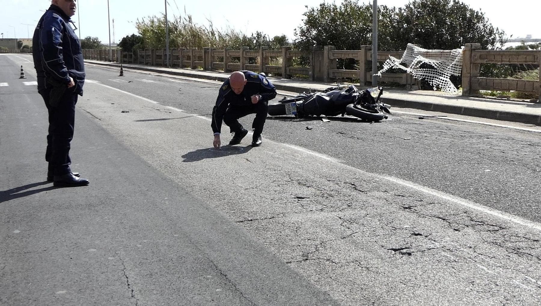 Al momento stai visualizzando Indagato l’automobilista per un incidente mortale sulla SS115: possibile uso del cellulare