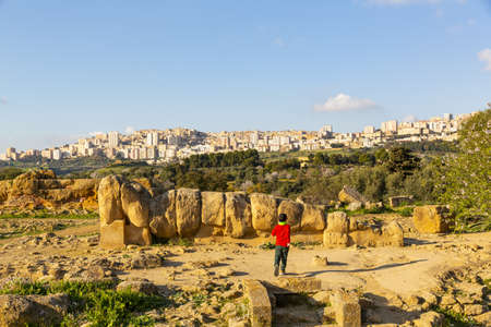 Al momento stai visualizzando Agrigento – Correva l’anno 1991 e si parlava di Maddalusa e riperimetrazione del Parco archeologico …