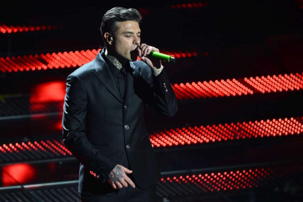 Scopri di più sull'articolo Agrigento – Nuovo ricovero per Fedez, al Fatebenefratelli per problemi gastrici