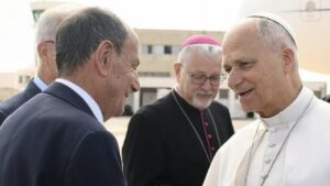 Scopri di più sull'articolo Accoglienza emozionante a Lampedusa per la visita del Papa, dice Schifani