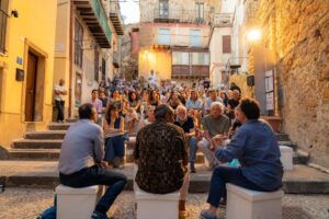 Scopri di più sull'articolo Agrigento, due nuovi appuntamenti con il Festival “Libri in Cortile”