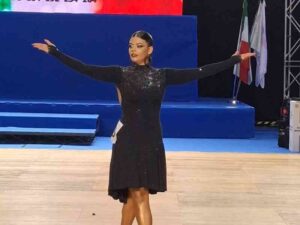 Scopri di più sull'articolo Giulia Pendola di Menfi conquista il titolo di vice campionessa di danza sportiva