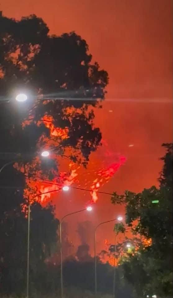 Scopri di più sull'articolo Agrigento – Vasto incendio a Bivona, Cinà: “se il fuoco si avvicinerà alle case pronti all’evacuazione”