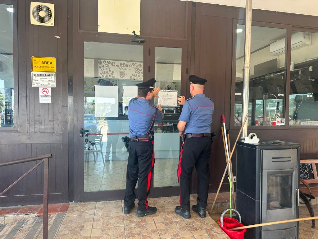 Al momento stai visualizzando Agrigento – Frequentato da pregiudicati, sospesa per sette giorni attività di autolavaggio con annesso bar