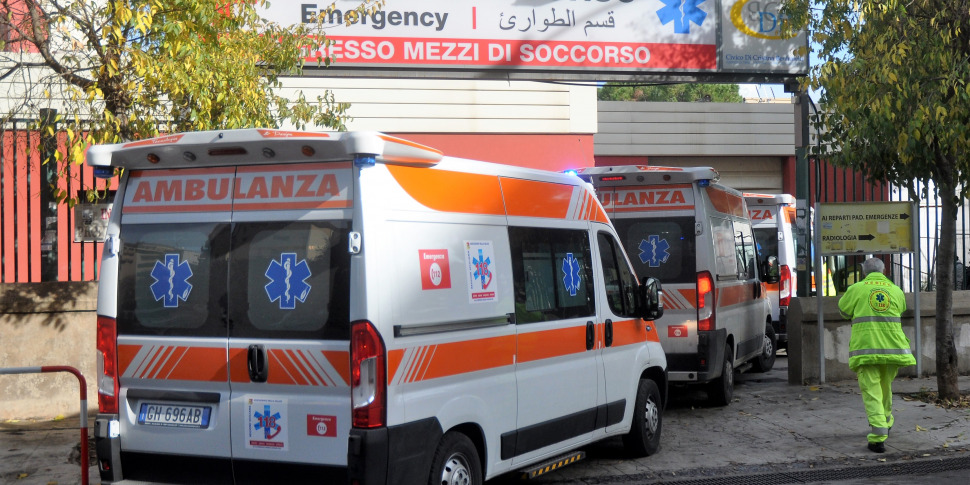 Scopri di più sull'articolo Agrigento – Incendia la sua auto e viene investito dal fuoco, 48enne è grave