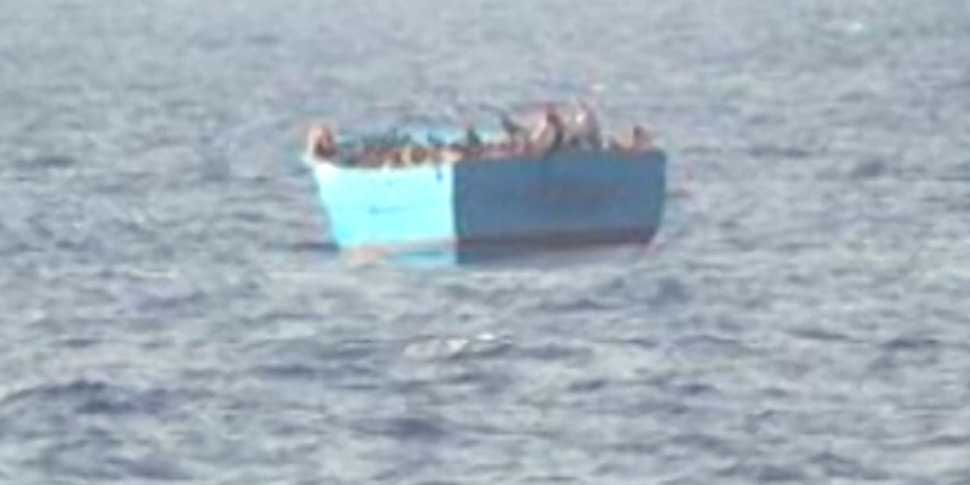 Al momento stai visualizzando Agrigento – Migranti, barcone in difficoltà a sud di Lampedusa. «Ci sono bambini»