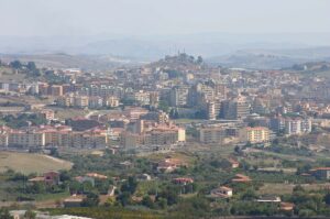 Scopri di più sull'articolo Agrigento – Doppio furto nella zona industriale di Canicattì, bottino da 40 mila euro
