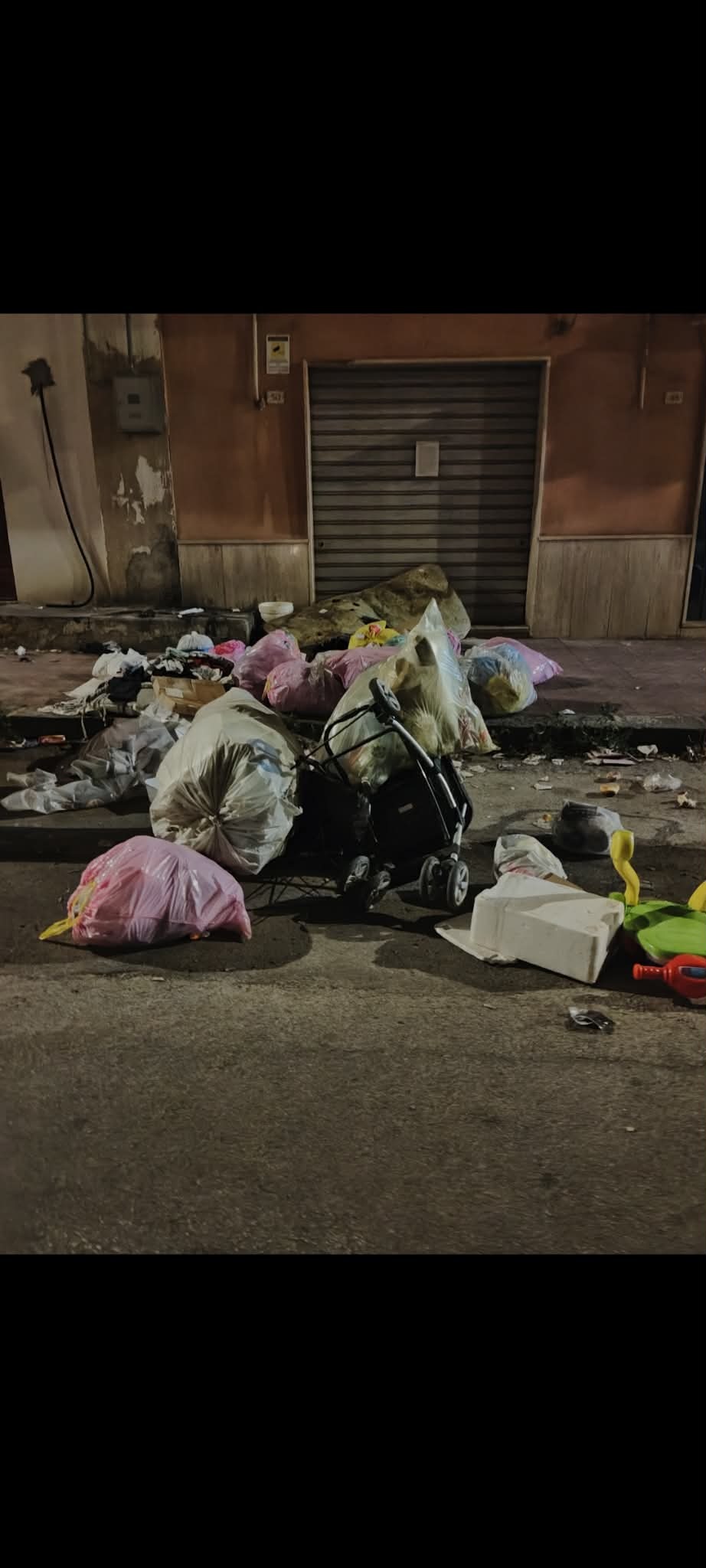 Al momento stai visualizzando Sodano promette: “Entro San Calogero, discariche di Agrigento ripulite”