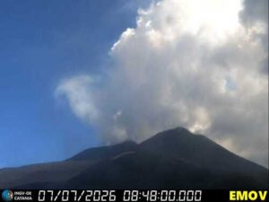 Scopri di più sull'articolo Riprendono i voli all’Aeroporto di Catania, torna la normalità nei cieli